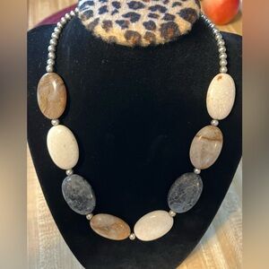 🌸Natural Stone Necklace